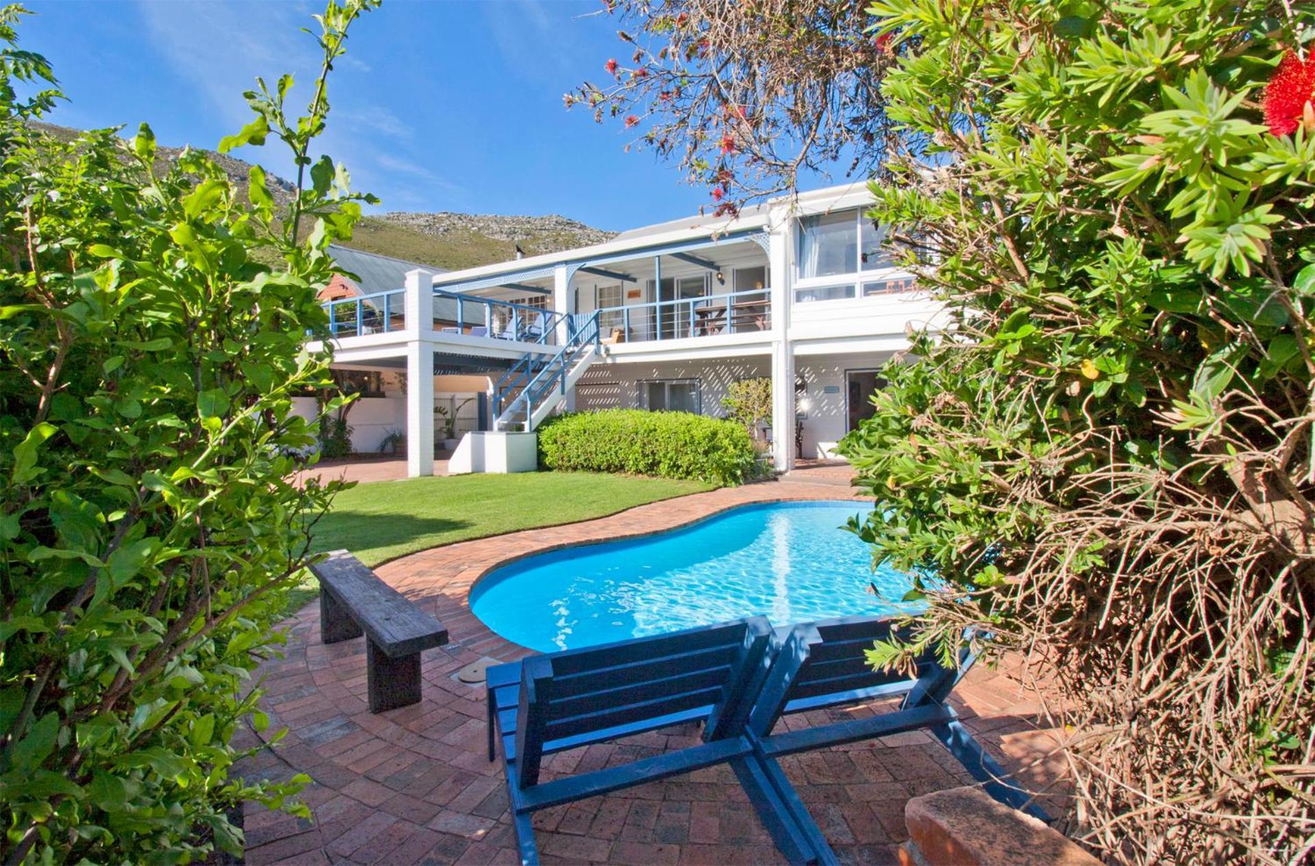 Atlantic Dream Beachfront Villa Scarborough Esterno foto